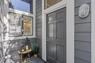 Photo #4: OC23183157 Listing 