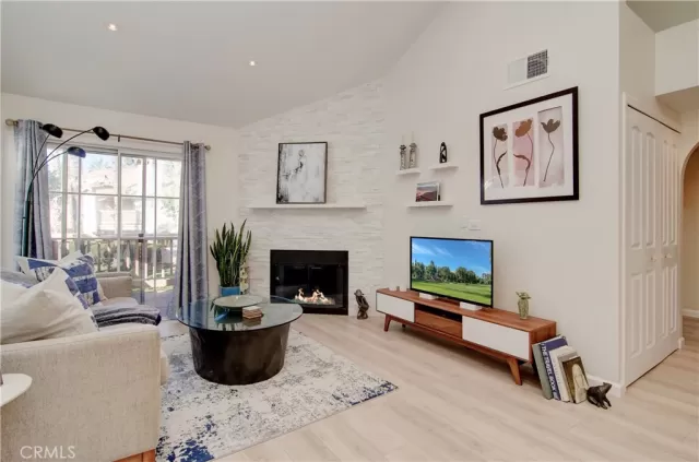 MLS: OC23183496 Condo For Sale