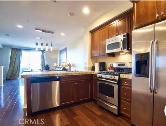 MLS: OC23183747 Condo For Sale