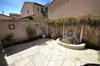 Photo #6: OC23184153 Listing 