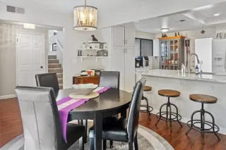 Photo #6: OC23184243 Listing 