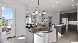 Photo #4: OC23184598 Listing