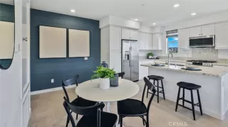 Photo #3: OC23185071 Listing