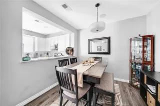 Photo #4: OC23185127 Listing 