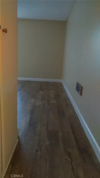 Photo #6: OC23185537 Listing