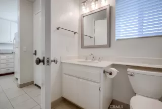 Photo #6: OC23185750 Listing