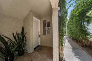 Photo #5: OC23185840 Listing 