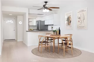 Photo #1: OC23185938 Listing