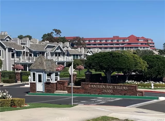 MLS: OC23185990 Condo For Sale