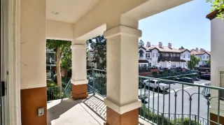 Photo #6: OC23186123 Listing 