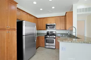 Photo #3: OC23186219 Listing 