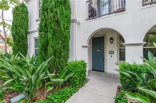 Photo #1: OC23186355 Listing 