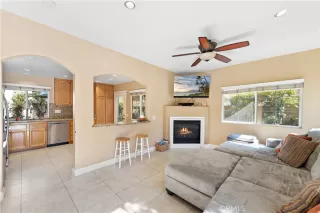 Photo #2: OC23186456 Listing