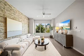 Photo #3: OC23186671 Listing