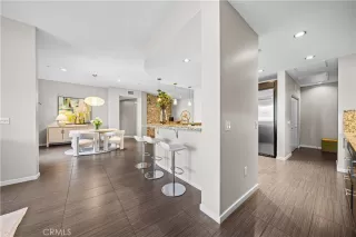 Photo #6: OC23186671 Listing