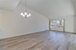 Photo #2: OC23186690 Listing