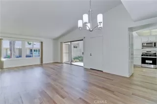 Photo #6: OC23186690 Listing