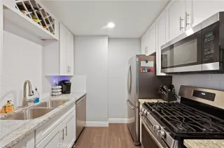 Photo #4: OC23186812 Listing 