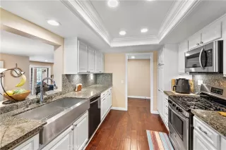 Photo #5: OC23186868 Listing