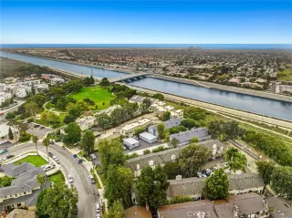 Photo #1: OC23187159 Listing 