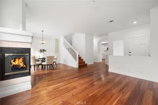 Photo #3: OC23187313 Listing 