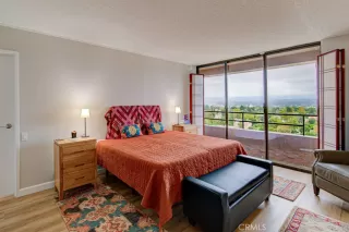 Photo #6: OC23187559 Listing