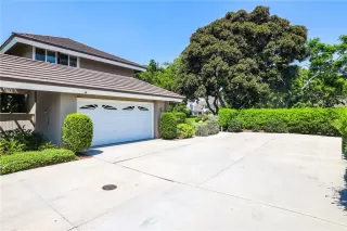 Photo #1: OC23187618 Listing 