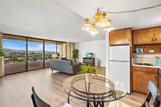 Photo #6: OC23187689 Listing