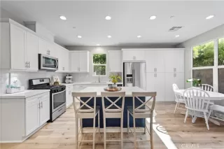 Photo #1: OC23187805 Listing 