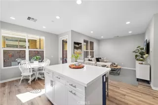 Photo #5: OC23187805 Listing 