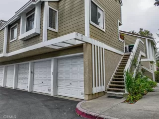 Photo #1: OC23187865 Listing