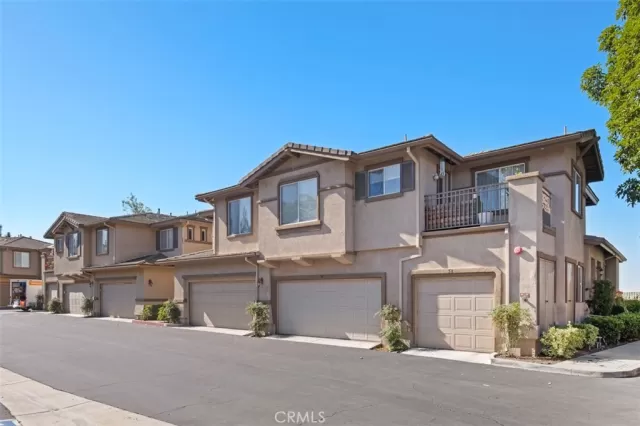 MLS: OC23187957 Condo For Sale