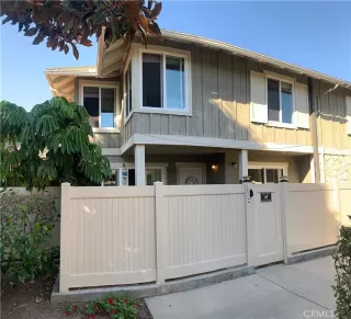 Photo #5: OC23187984 Listing 