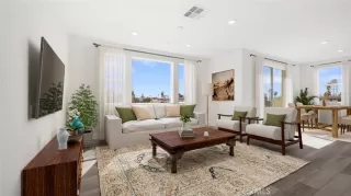 Photo #3: OC23188101 Listing 