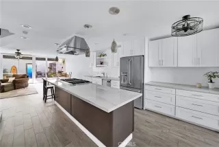 Photo #3: OC23188836 Listing 