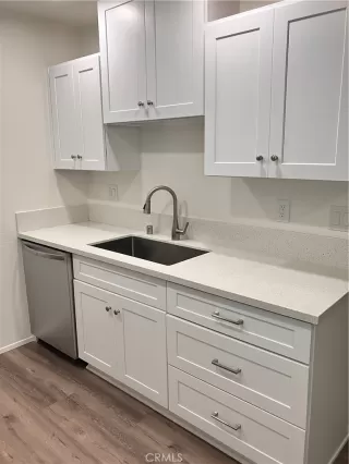 Photo #3: OC23189106 Listing 