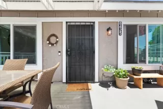 Photo #1: OC23189148 Listing 