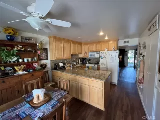 Photo #6: OC23189175 Listing 