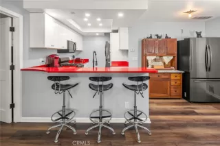 Photo #5: OC23189197 Listing