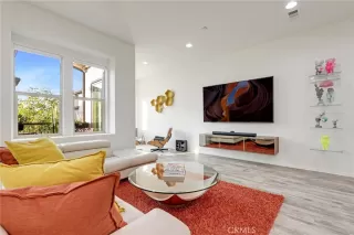 Photo #3: OC23189253 Listing