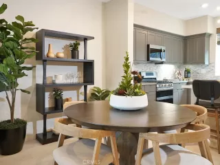 Photo #5: OC23189287 Listing