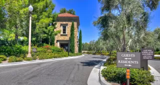 Photo #4: OC23189865 Listing 