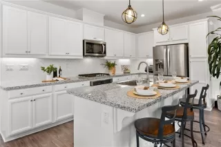 Photo #1: OC23189944 Listing