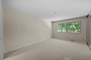 Photo #4: OC23190003 Listing 