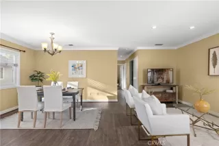 Photo #1: OC23190060 Listing