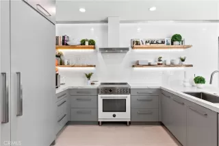 Photo #2: OC23190262 Listing 