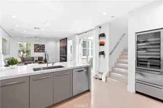 Photo #4: OC23190262 Listing 