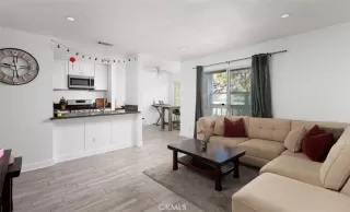 Photo #1: OC23190689 Listing 