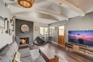 Photo #2: OC23191060 Listing 