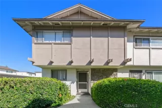 Photo #1: OC23191237 Listing 